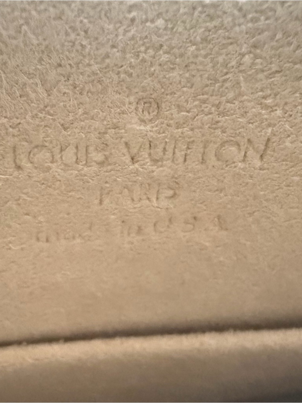 Louis Vuitton Beverly MM Monogram Brown Shoulder Bag with Vachetta Trim - Picture 11 of 13